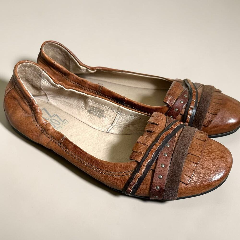 Miz Mooz Leather Ballet Flats Womens EU 38 US 7.5-8 Brown Fringe Studded Boho